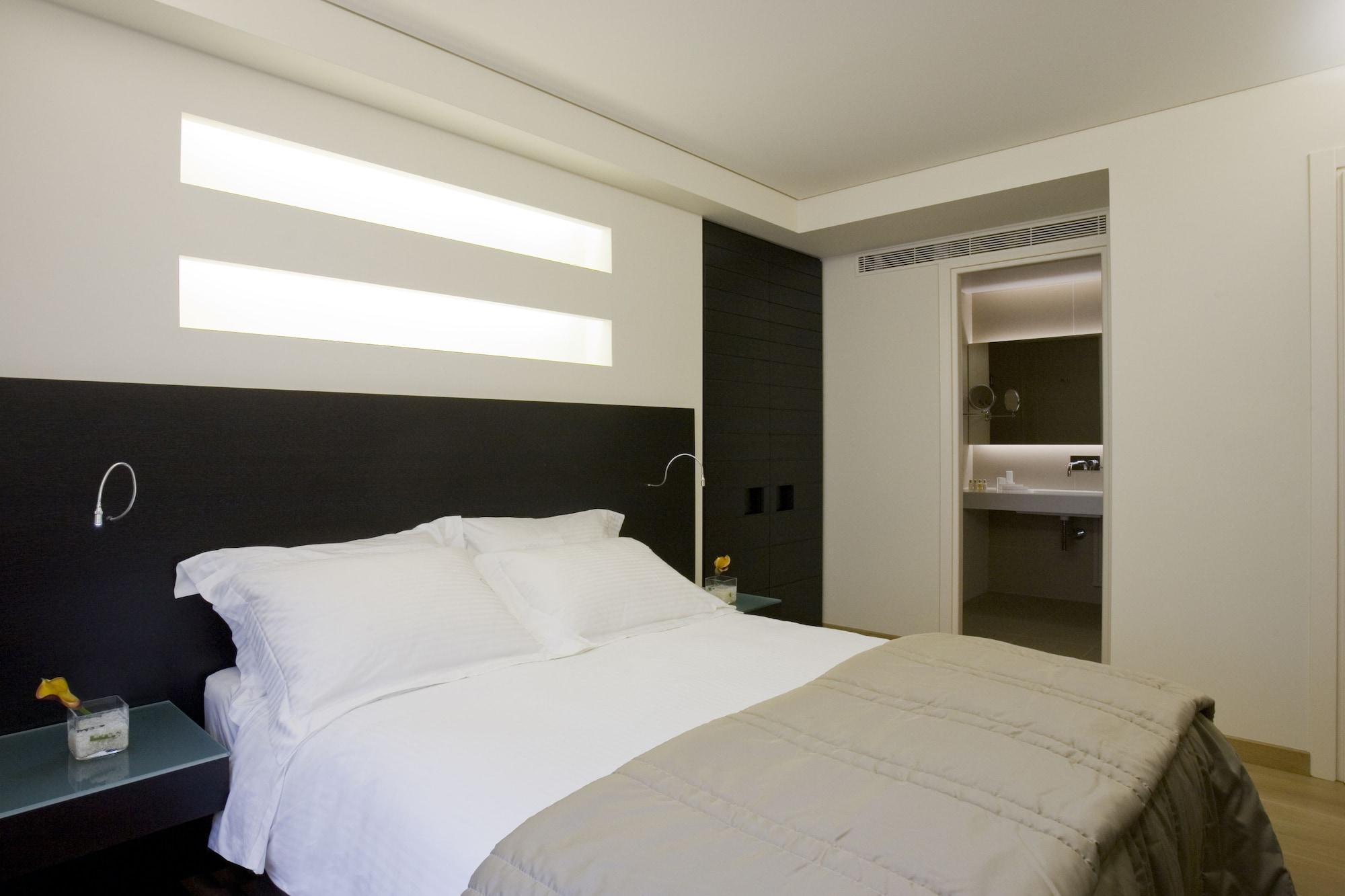 O&B Athens Boutique Hotel Room photo