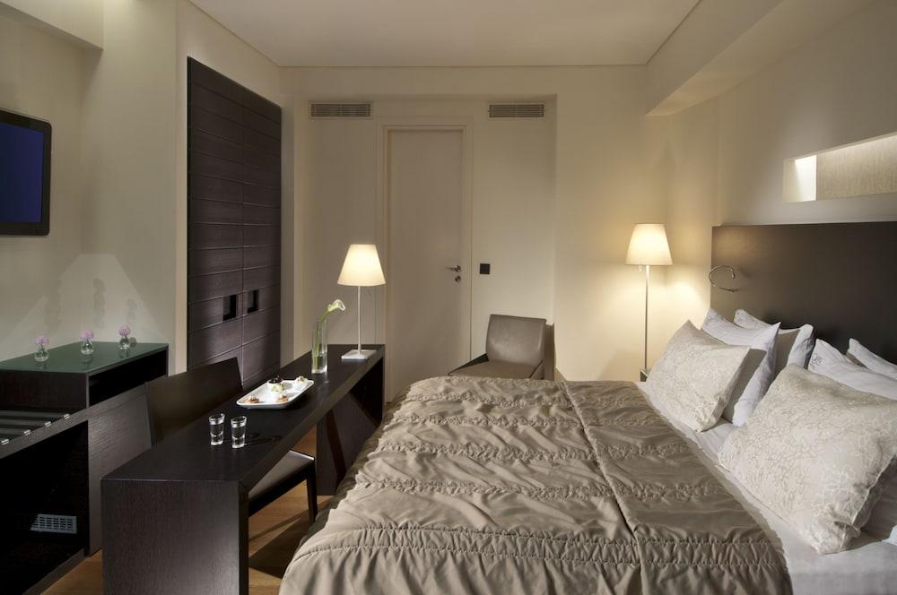 O&B Athens Boutique Hotel Exterior photo