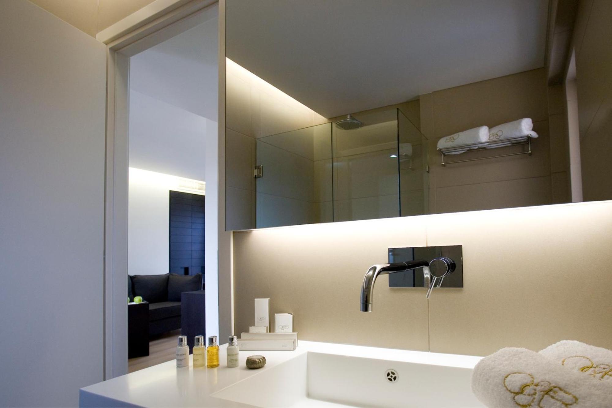 O&B Athens Boutique Hotel Exterior photo